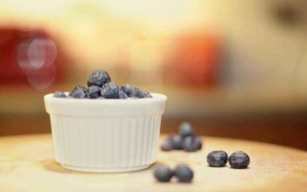 Selected and delicious blueberry desktop wallpaper pictures for download