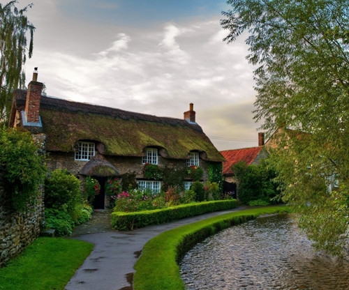 Quiet atmosphere, green, fresh and beautiful scenery picture