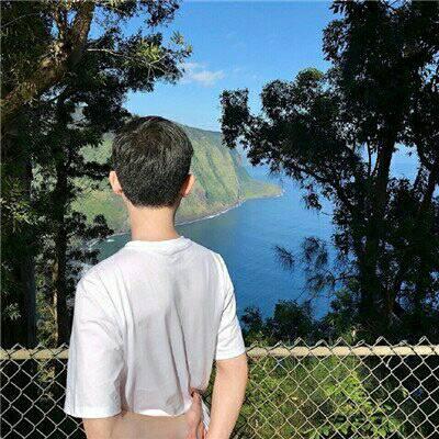 情侣头像-时尚潮流个性情侣头像一男一女分开 2021最流行的霸气情侣头像一对(9)
