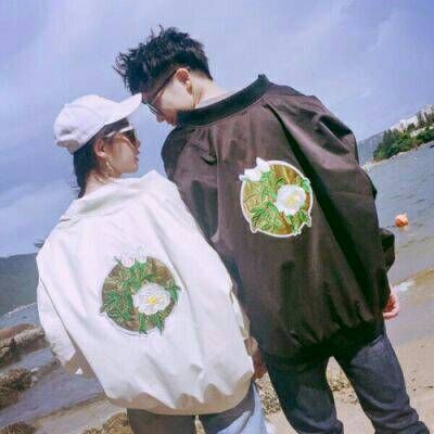 Youth Fashion Style Qixi Couple's Head Portrait One WeChat Couple's Head Portrait of the Most Popular Qixi Festival in 2021