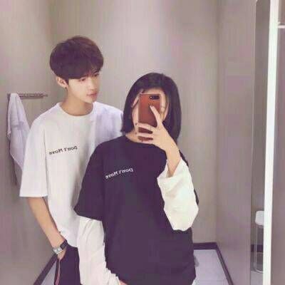 Youth Fashion Style Qixi Couple's Head Portrait One WeChat Couple's Head Portrait of the Most Popular Qixi Festival in 2021