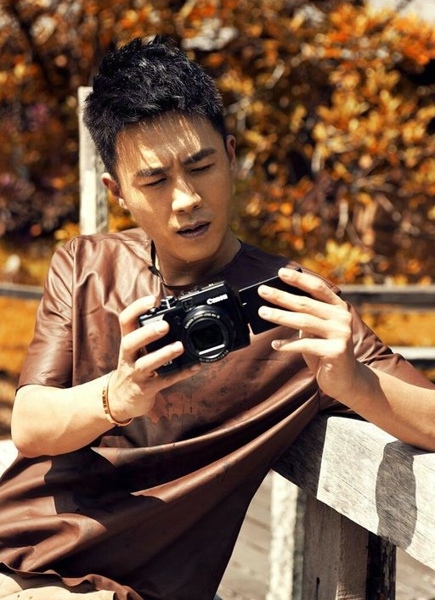 Versatile Male God Du Chun's Handsome and Fashionable Photo Collection
