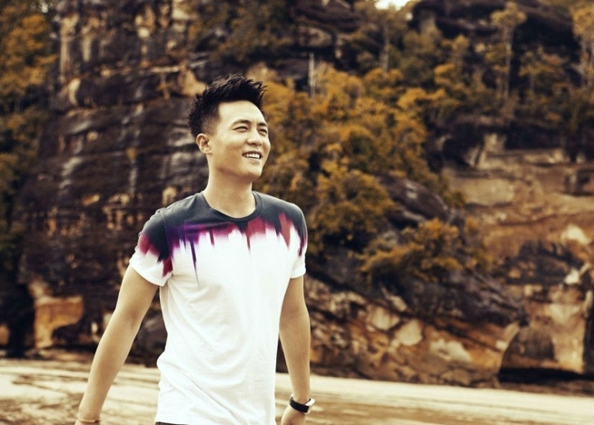 Versatile Male God Du Chun's Handsome and Fashionable Photo Collection