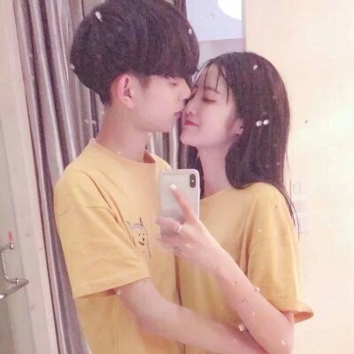 QQ couple avatar, beautiful and romantic. We are the perfect match