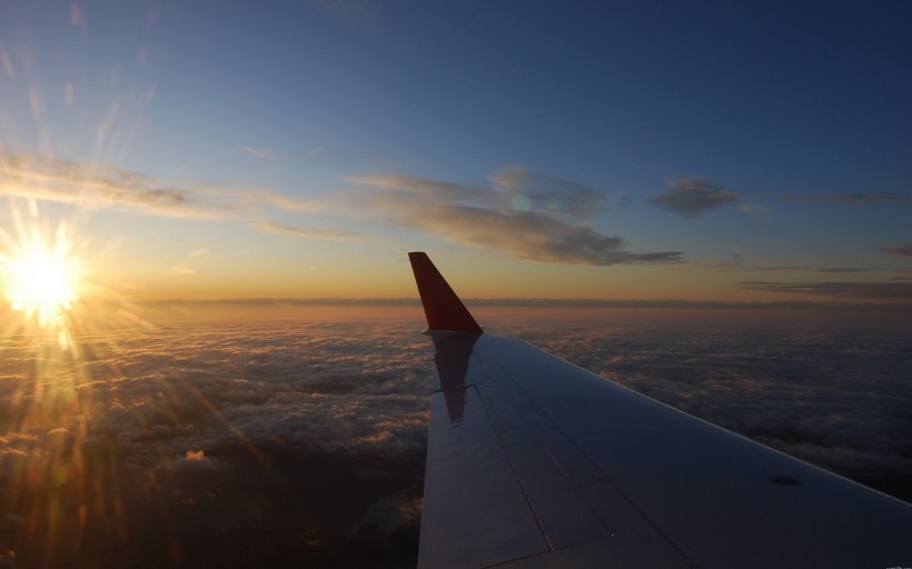 Pictures of colorful clouds and sunset airplanes