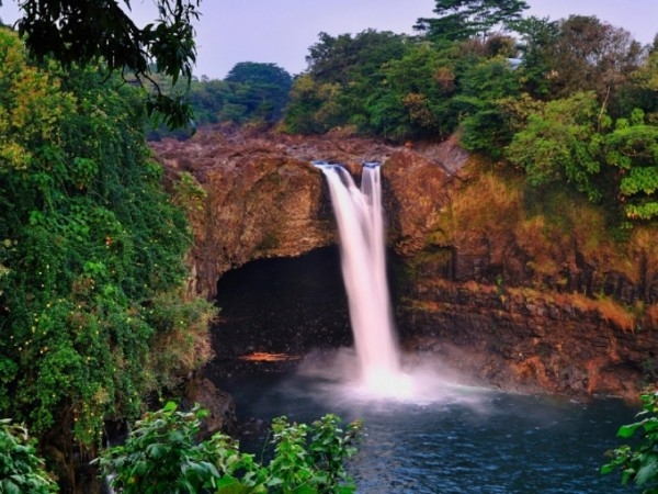 Beautiful Scenery of the Great Rivers, Mountains, and Waterfalls of the Motherland