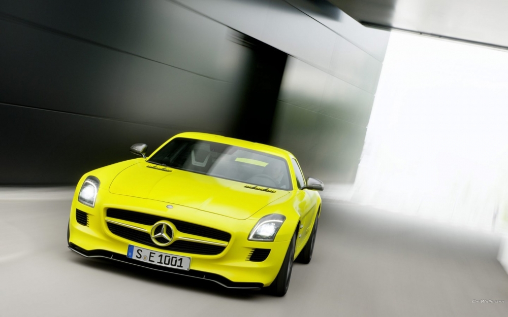 Fashionable Mercedes Benz car desktop wallpaper beautiful picture