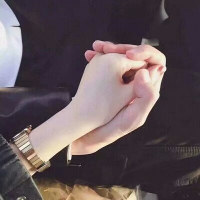 QQ Hand controlled Couple Avatar, One Person, One Couple Holding Hands, Low key Show of Love Avatar