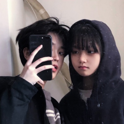 The hottest couple in Tiktok looks like a pair of young people. I don't have many. All of them are for you