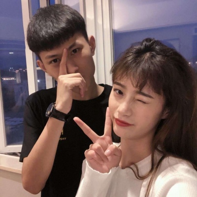 The hottest couple in Tiktok looks like a pair of young people. I don't have many. All of them are for you