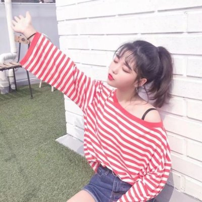 The hottest profile picture of a girl in 2021, internet celebrity Xiao Qingxin, I have been a toothless person since I was born