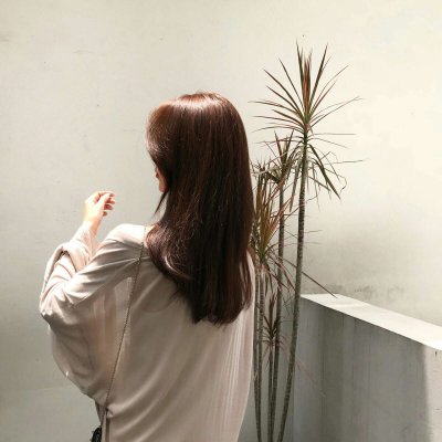 WeChat back profile portrait, beautiful and beautiful girl, 2021 latest version, thinks hello is a trap, but also needs to be picked