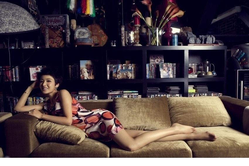 Pretty Huang Man's Home Life Photos Overcover Non fiction