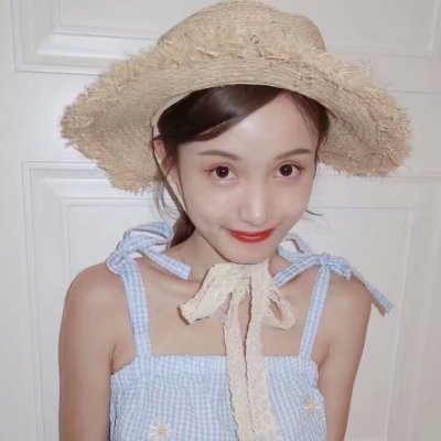 Tiktok, a popular girl, is cute and fresh. I must die in your hands