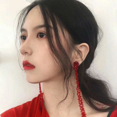 The most popular and popular WeChat avatar for girls in 2021, with fewer and fewer conversations, you are getting farther and farther away