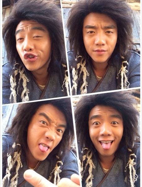 Male star Zheng Kai's funny and cute selfie