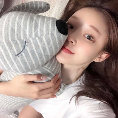 2021 South Korean WeChat Little Sister Girl Avatar Super Elegant Internet Celebrity Female Avatar