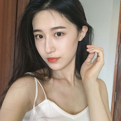 WeChat avatar of cute little fresh summer girl's love is really difficult