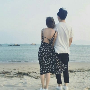 Romantic and Fresh WeChat QQ Couple Avatar