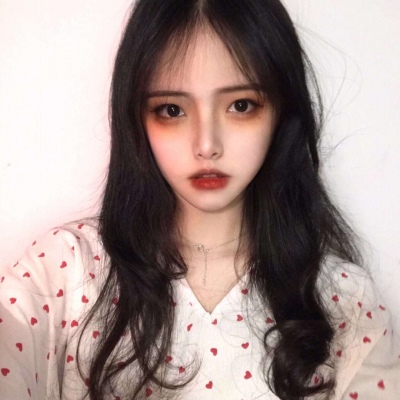 Tiktok's online celebrity girl's head portrait is cool, and I hope all the anxiety is a false alarm