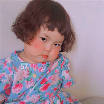 The latest version of the 2021 Luo Xi baby's big face special effects avatar is cute and cute, waiting quietly for the flowers to bloom, not noisy or noisy