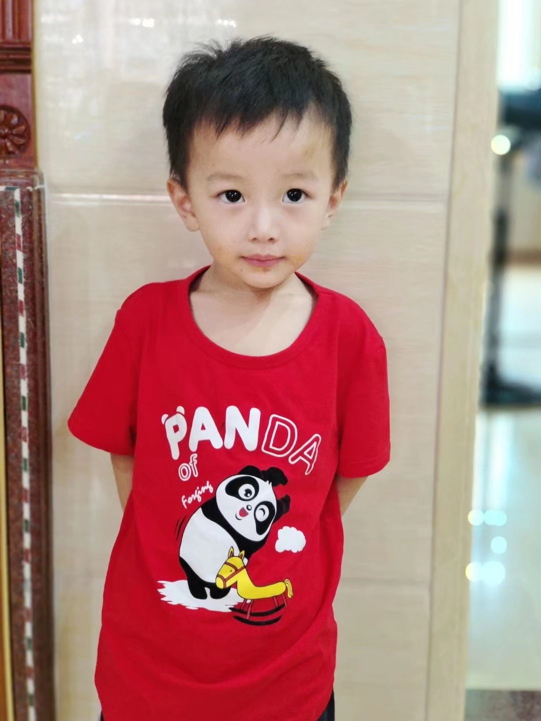 Super cute cute boy Yizuo