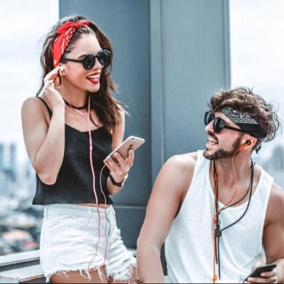2021 latest European and American couple yy avatar personality trend European and American couple photo avatar one person