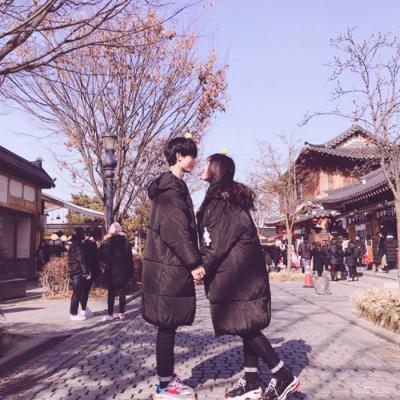 2021qq personalized avatar couple, one pair, two romantic and sweet, past events, love and hate, random