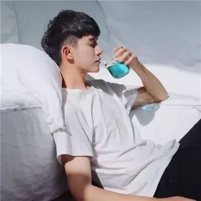 2021qq handsome guy avatar has temperament and personality high-definition pictures. He works harder and becomes more prosperous.