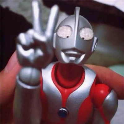 The latest collection of Ultraman sand sculpture funny avatars. Love is all the reasons and answers