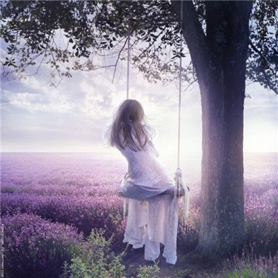 Beautiful and artistic lavender QQ avatar 2021 selection of sad tunes composed by lavender