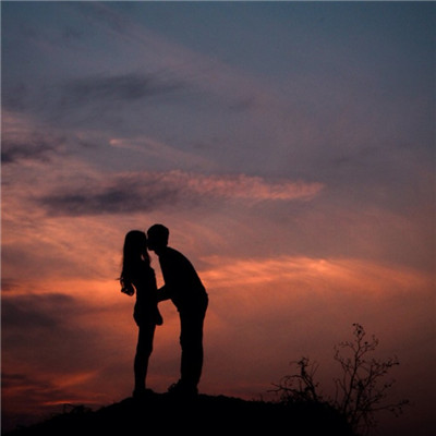 Non-mainstream couple avatars and beautiful sunset pictures 2021 I am willing to accompany you to see all the sunsets in the world