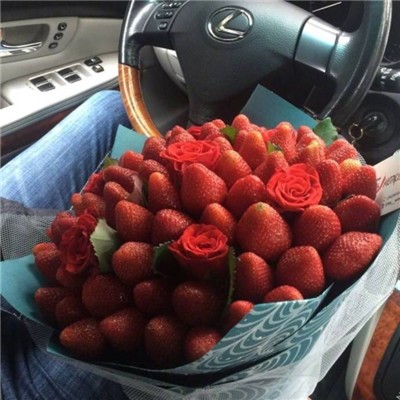 WeChat avatar strawberry bouquet picture collection 2021 strawberry bouquet pictures are real and beautiful