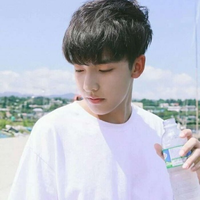 A complete collection of boys' WeChat avatars in literature and art. Good-looking boys' avatars are fresh and handsome.