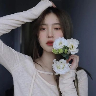 Cute and super playful girl's avatar. Later I realized that growing up is learning to accept regrets.