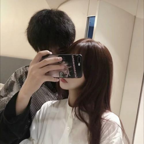 Very clear Douyin couple's avatar, one man and one woman