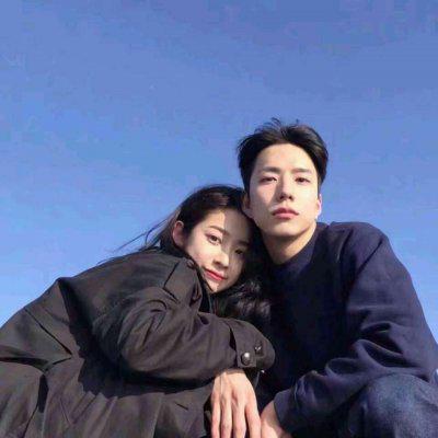 WeChat couple avatar picture of a couple