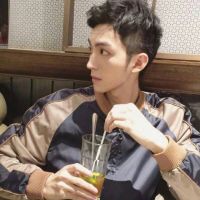 WeChat real avatar male life photos