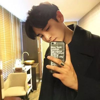 Photos of real handsome guys WeChat avatar pictures