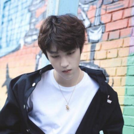 QQ good-looking boy's avatar is handsome and real person