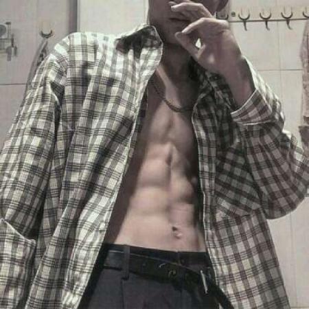 Sexy boy's avatar with abdominal muscles