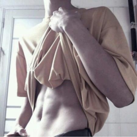 Sexy boy's avatar with abdominal muscles