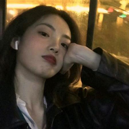 温柔漂亮干净的女生头像图片