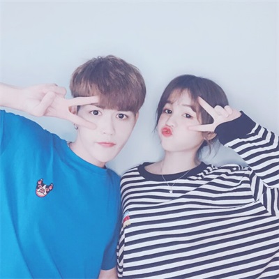 Pure real person fashion couple avatar pictures beautiful