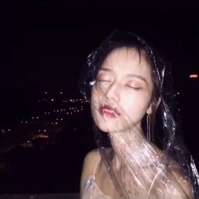 高清好看的女头高质量ins图片