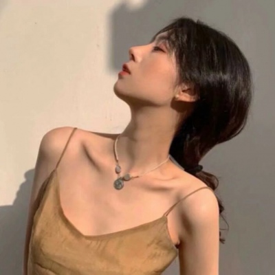 高清好看的高质量风格女头图片