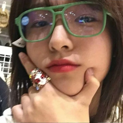 ins优质女头露脸图片