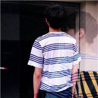 QQ avatar male back view