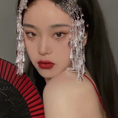 高清个性十足的女头潮图高逼格图片