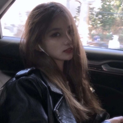 微信闺蜜头像分开两张真人高清图片